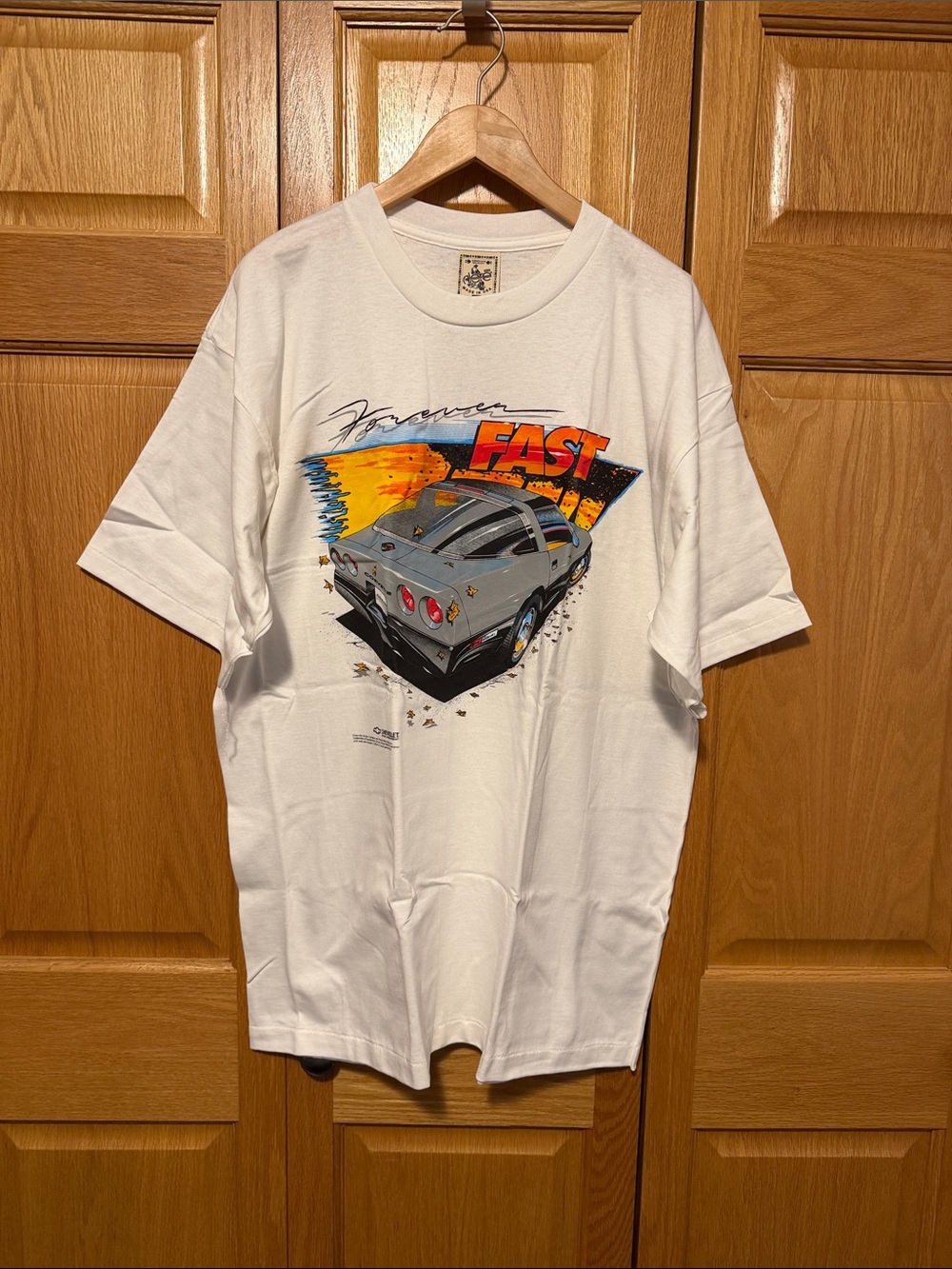 Chevy Vintage Graphic Car Tee -White with Multi-Color Print mens Extra Large USA